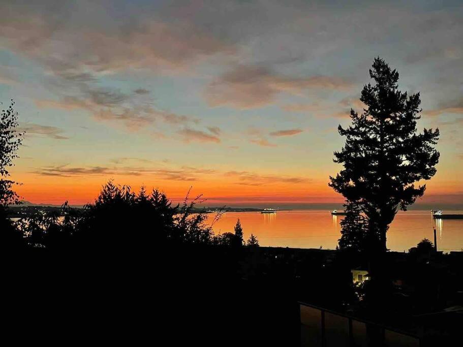 Sunrise Escape - Close To The Beach! Victoria Eksteriør bilde